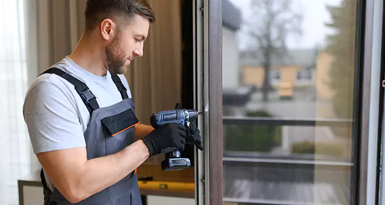 Sliding Screen Door Handle Repair in Westchase, FL